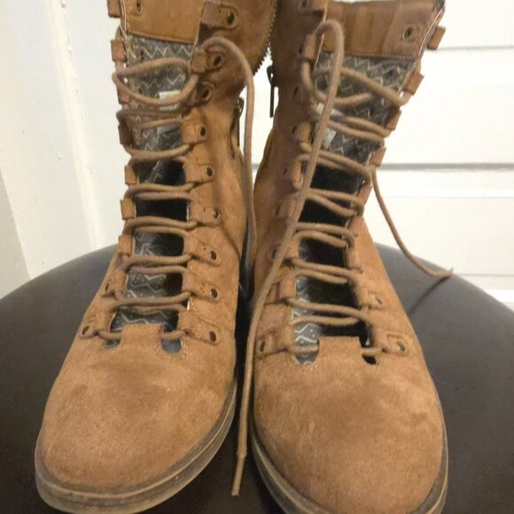 Billabong tongueless ankle boots - Picture 2 of 8